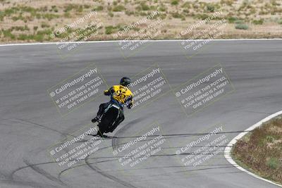 media/Apr-20-2025-AHRMA (Sun) [[393a79c373]]/Race/Group 7/Turn 4b/